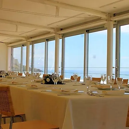 Amyclae Hotel 3*