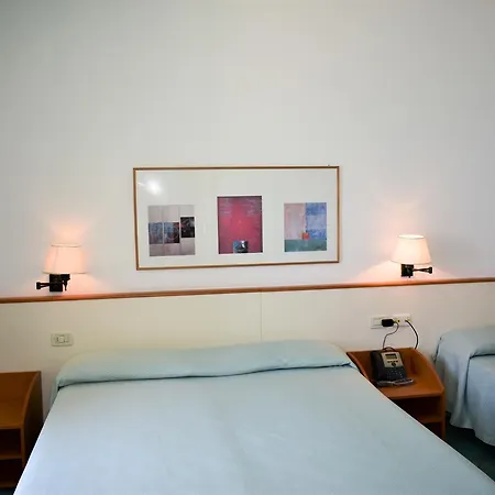 Hotel Amyclae 3*