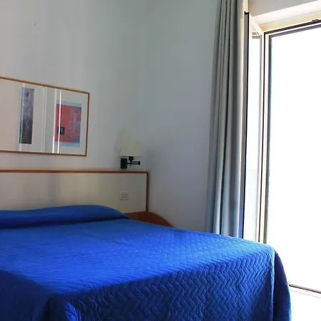 Amyclae Hotel 3*