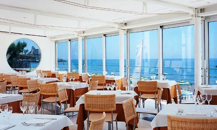 Amyclae Szálloda 3*