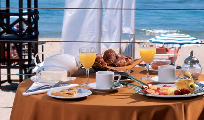 Amyclae ホテル 3*